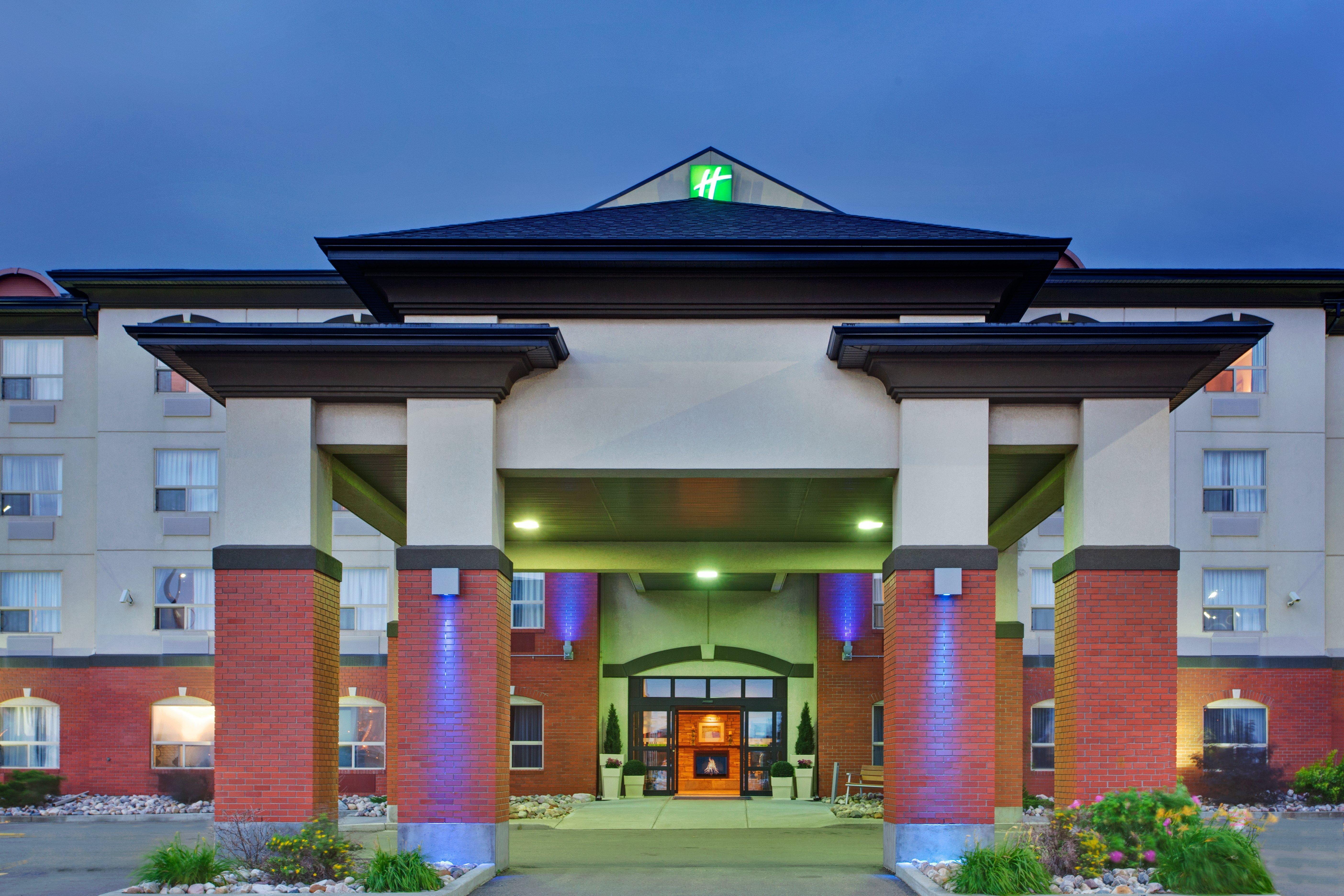 Holiday Inn Express Hotel & Suites Sherwood Park-Edmonton Area By Ihg Extérieur photo